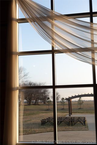 7440 E 340 Road, Talala, OK 74080