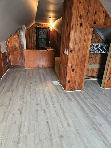 22161 Tuscany Avenue, Eastpointe, MI 48021