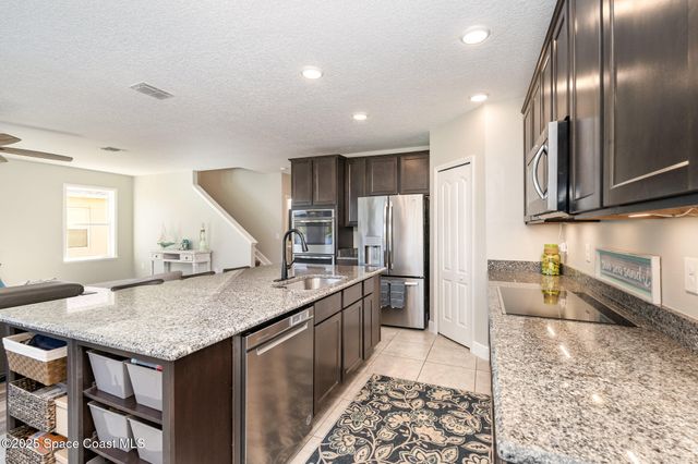 960 Bear Lake Drive, Rockledge, FL 32955