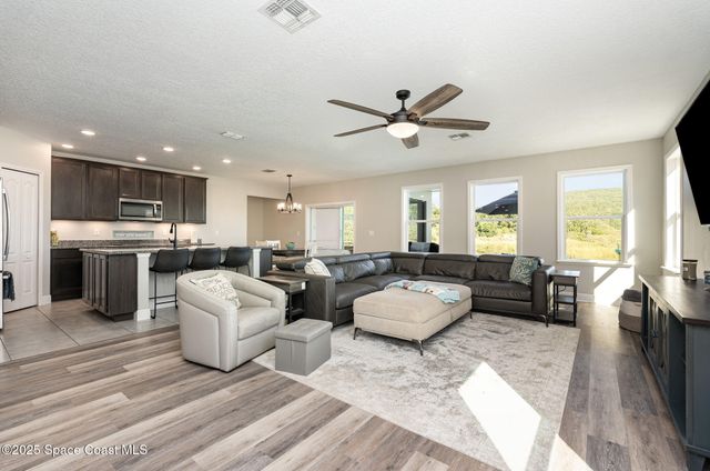 960 Bear Lake Drive, Rockledge, FL 32955