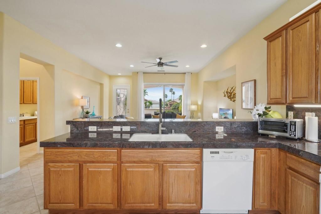 Image 14 of property listing at 80570 Hoylake Drive, Indio, CA 92201