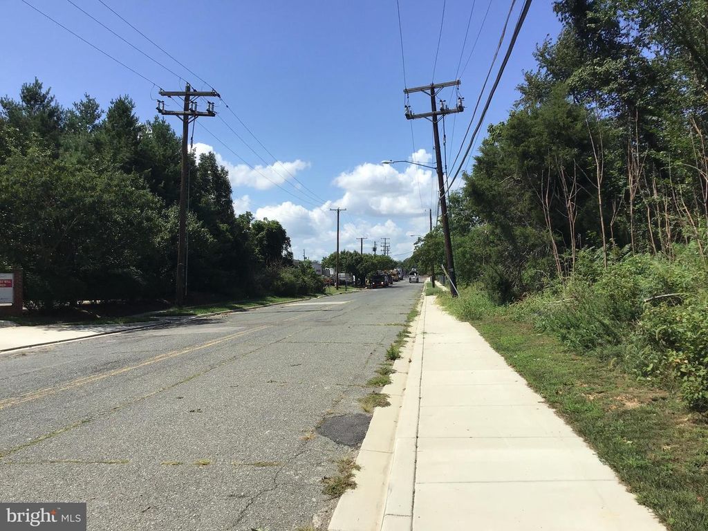 HOLLY TREE ROAD, Temple Hills, MD 20748