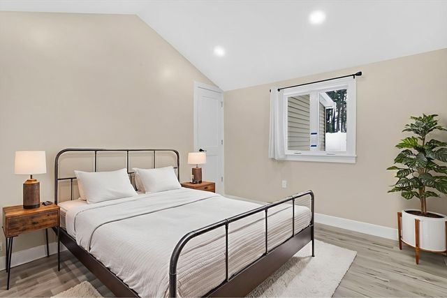 288 Buck Pond Rd, Westfield, MA 01085