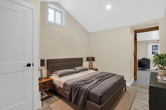 288 Buck Pond Rd, Westfield, MA 01085