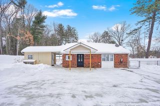 288 Buck Pond Rd, Westfield, MA 01085