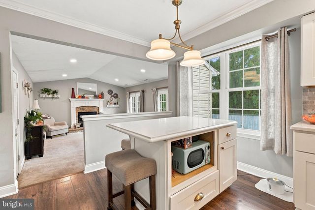 126 HAMPTON DR, Langhorne, PA 19047