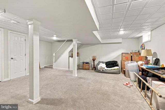 126 HAMPTON DR, Langhorne, PA 19047