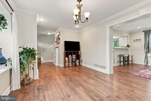 126 HAMPTON DR, Langhorne, PA 19047