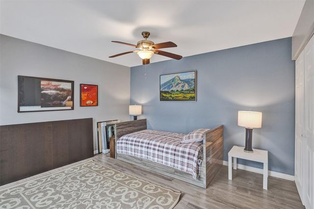 1017 NE 202nd Lane, Miami, FL 33179