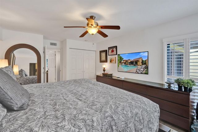 1017 NE 202nd Lane, Miami, FL 33179