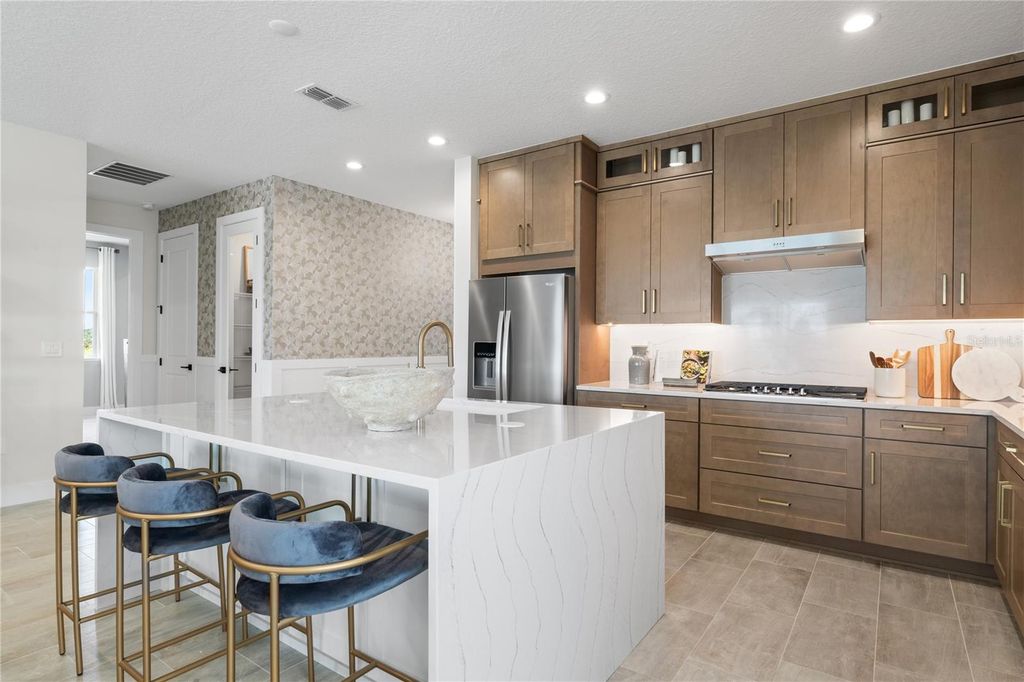 Image 3 of property listing at 1754 PINECLIFF DRIVE, Apopka, FL 32703
