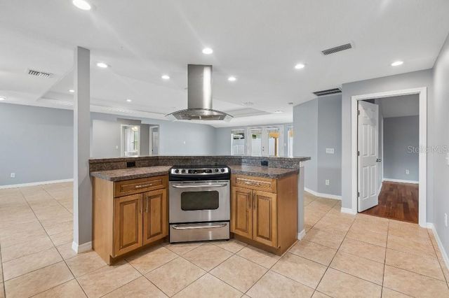 994 S BRINK AVENUE, Sarasota, FL 34237