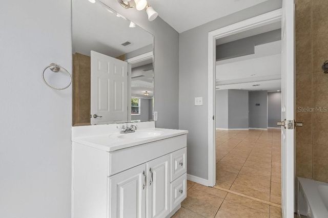 994 S BRINK AVENUE, Sarasota, FL 34237