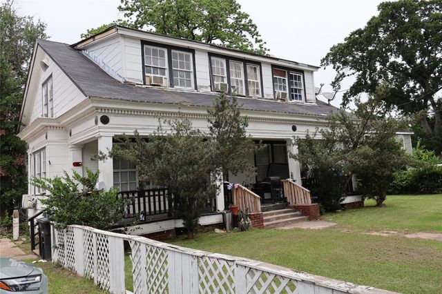 7915 Easton, 7909 Easton And 3101 Berkley Street, Houston, TX 77017