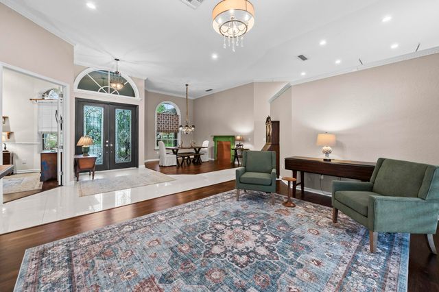 10305 Avenida Del Rio, Delray Beach, FL 33446