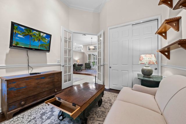 10305 Avenida Del Rio, Delray Beach, FL 33446