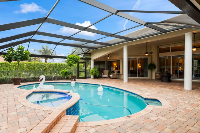 10305 Avenida Del Rio, Delray Beach, FL 33446