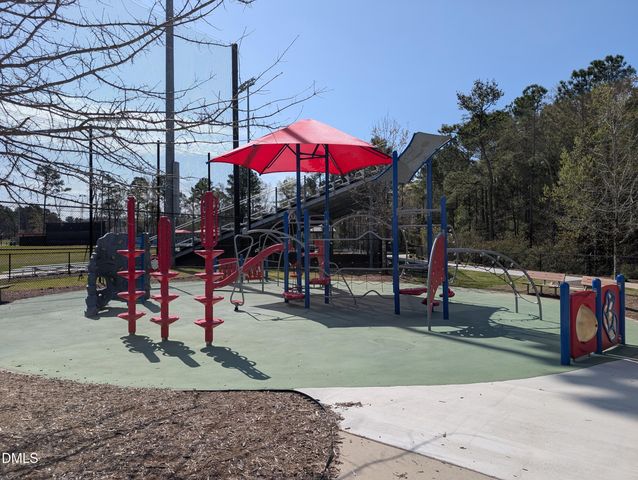 721 Hamlet Park Drive, Morrisville, NC 27560