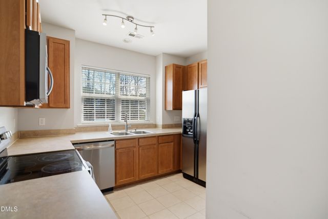 721 Hamlet Park Drive, Morrisville, NC 27560