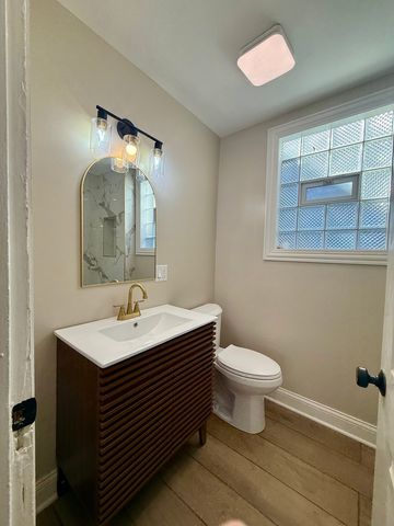 1413 W 97th Street, Chicago, IL 60643
