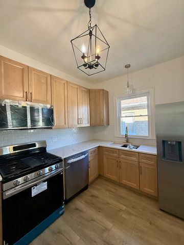 1413 W 97th Street, Chicago, IL 60643