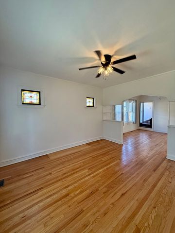 1413 W 97th Street, Chicago, IL 60643