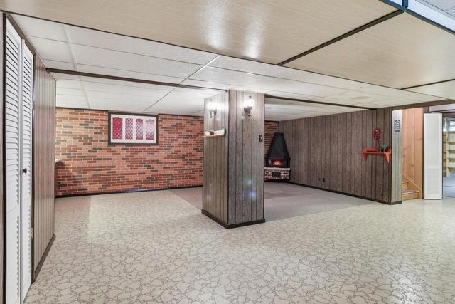 605 E Laverne DRIVE, Oak Creek, WI 53154