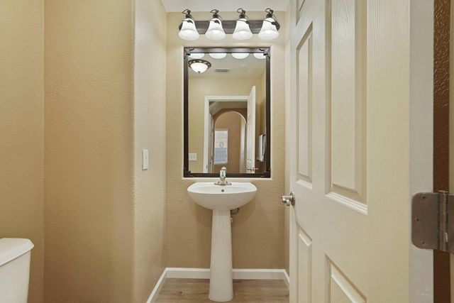 2317 Autumn Oak Pl, Stockton, CA 95209