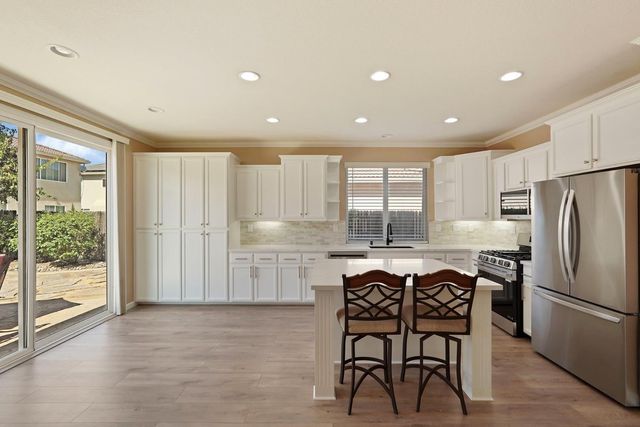 2317 Autumn Oak Pl, Stockton, CA 95209