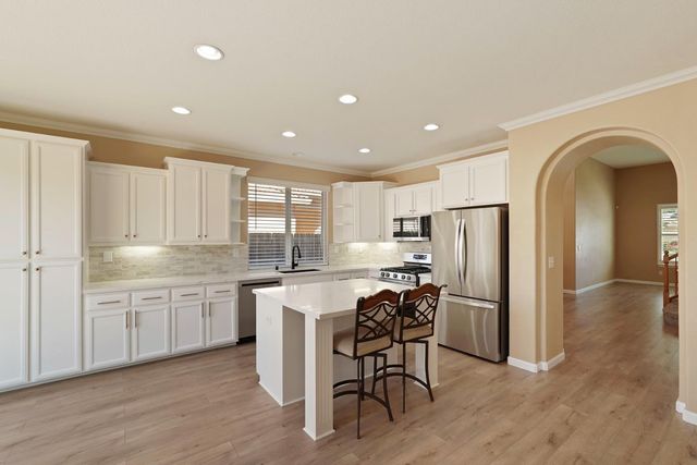 2317 Autumn Oak Pl, Stockton, CA 95209