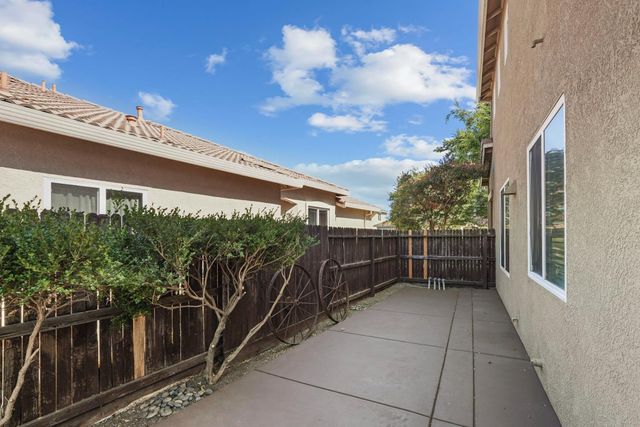 2317 Autumn Oak Pl, Stockton, CA 95209