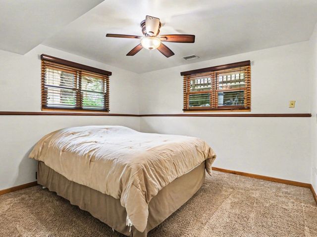 10S287 Alma Lane, Naperville, IL 60564
