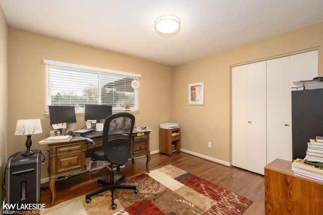 2932 Silverstone Lane, Waterford Twp, MI 48329