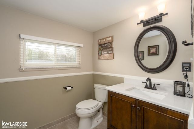 2932 Silverstone Lane, Waterford Twp, MI 48329