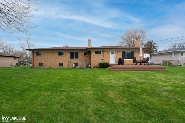 2932 Silverstone Lane, Waterford Twp, MI 48329
