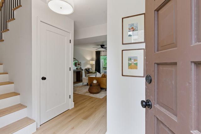 2116 Hobbs Rd L7, Nashville, TN 37215