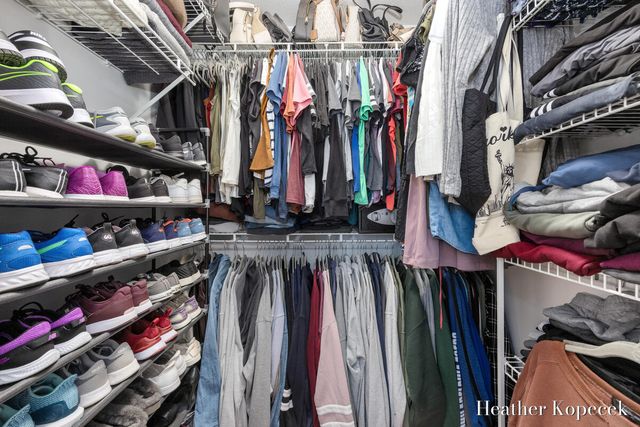 3695 S Falling Leaf Drive SE, Grand Rapids, MI 49512