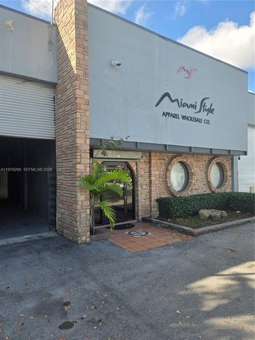 7480 NW 52nd Street, Miami, FL 33166