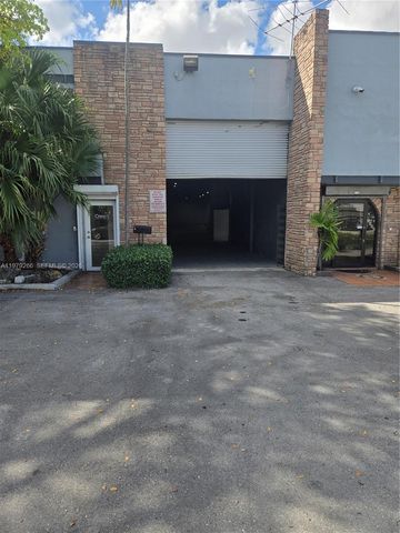 7480 NW 52nd Street, Miami, FL 33166