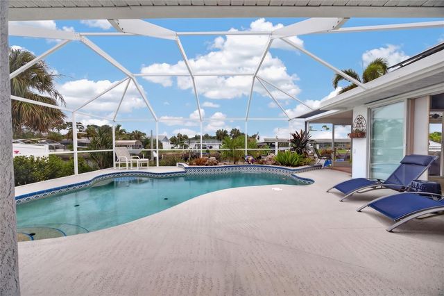 18345 HOTTELET CIRCLE, Port Charlotte, FL 33948