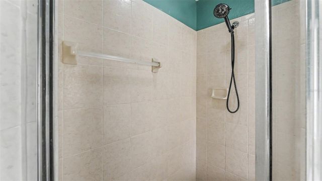 8202 WESTMONT TERRACE DRIVE, Lakeland, FL 33810