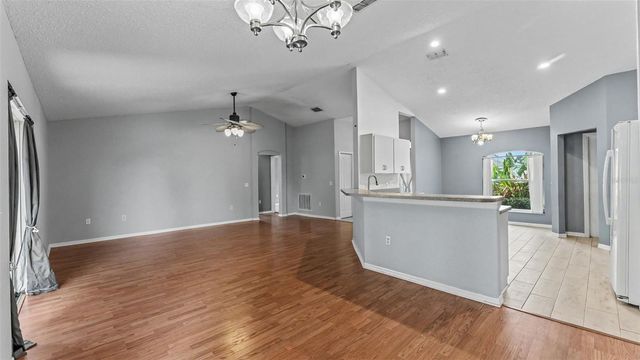 8202 WESTMONT TERRACE DRIVE, Lakeland, FL 33810