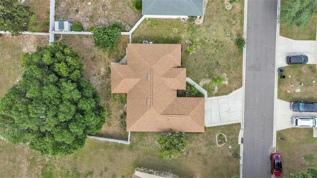 8202 WESTMONT TERRACE DRIVE, Lakeland, FL 33810