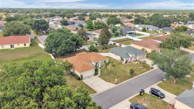 8202 WESTMONT TERRACE DRIVE, Lakeland, FL 33810