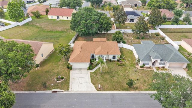 8202 WESTMONT TERRACE DRIVE, Lakeland, FL 33810