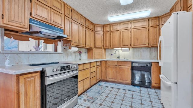 917 Bee Court, Socorro, NM 87801