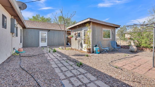 917 Bee Court, Socorro, NM 87801