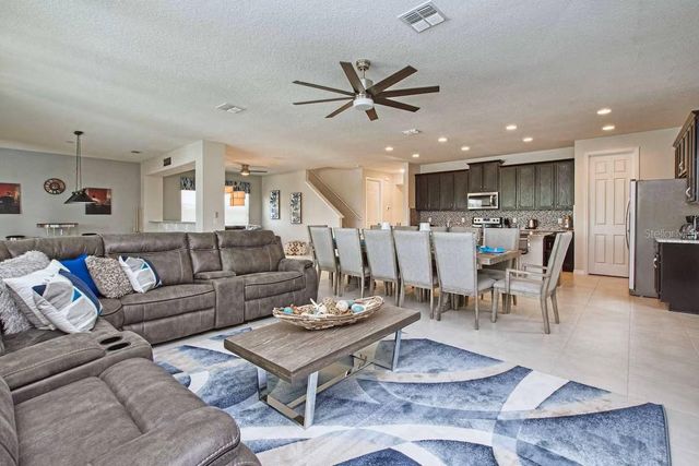 9013 SUNSHINE RIDGE LOOP, Kissimmee, FL 34747