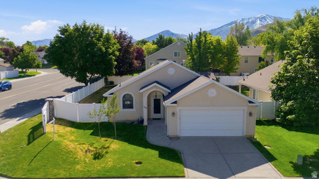 Image 27 of property listing at 1405 S 780 W, Payson, UT 84651