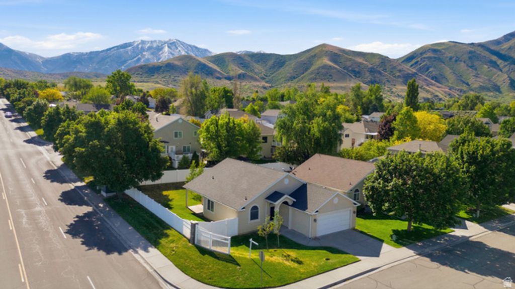 Image 28 of property listing at 1405 S 780 W, Payson, UT 84651